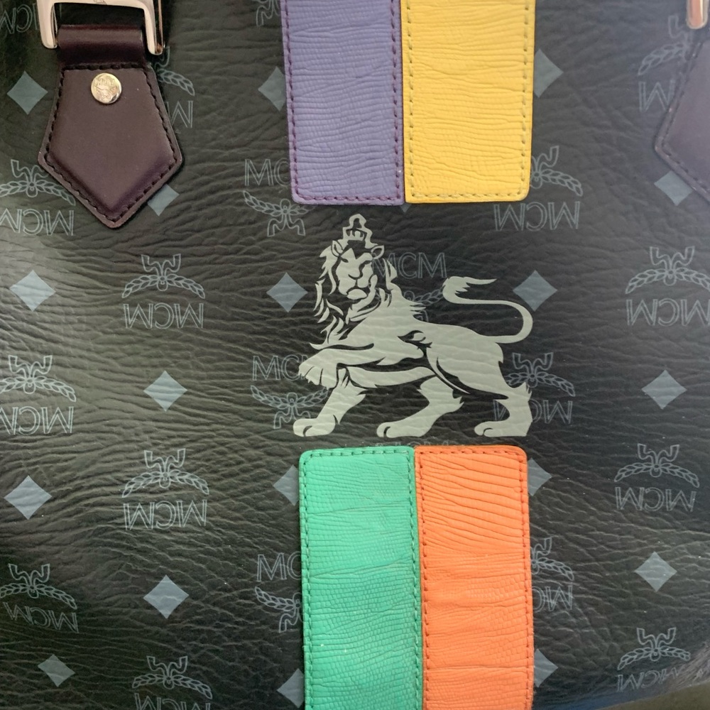 MCM Visetos Tote - Picture 7 of 7